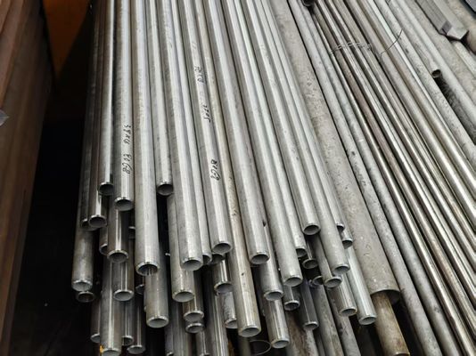 ASTM A192 흑색 - 고압 페인트 - 산업용 매듭 없는 보일러 튜브