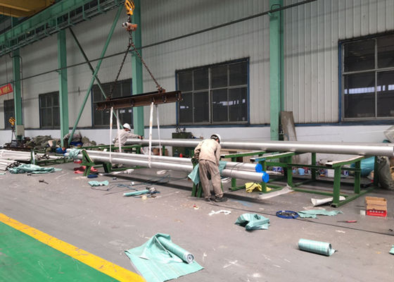 원형 이음새가 없는 스테인리스 관 ASTM A213 TP304 TP304L 6M 최소한도 무게 16BWG