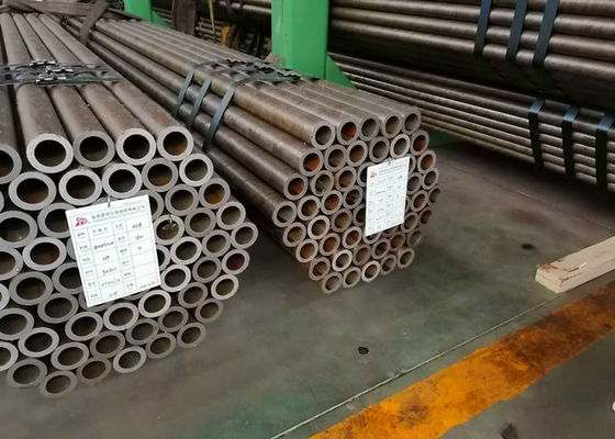ASTM A179 ASME SA179 이음새가 없는 보일러관 GR GR C 기름 복각 표면 치료