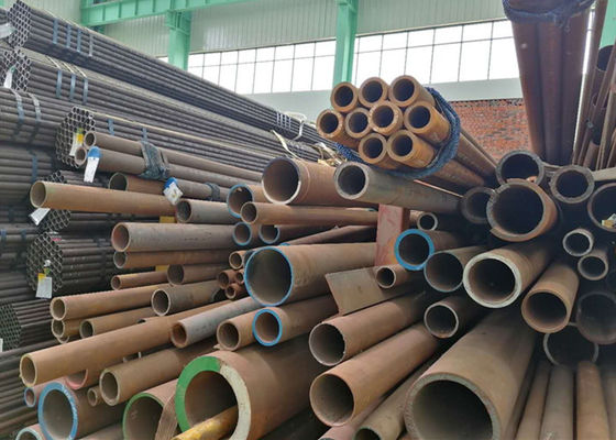 ASTM A192 고압에 의하여 기름을 바르는 표면을 위한 이음새가 없는 탄소 강철 보일러관