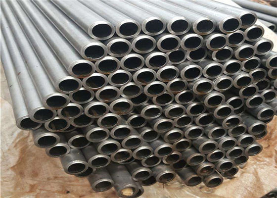 이음새가 없는 보일러관을 페인트를 칠하는 ASME ASTM A179